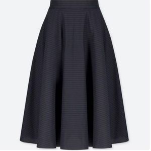 Uniqlo Midi Flare Skirt Size M